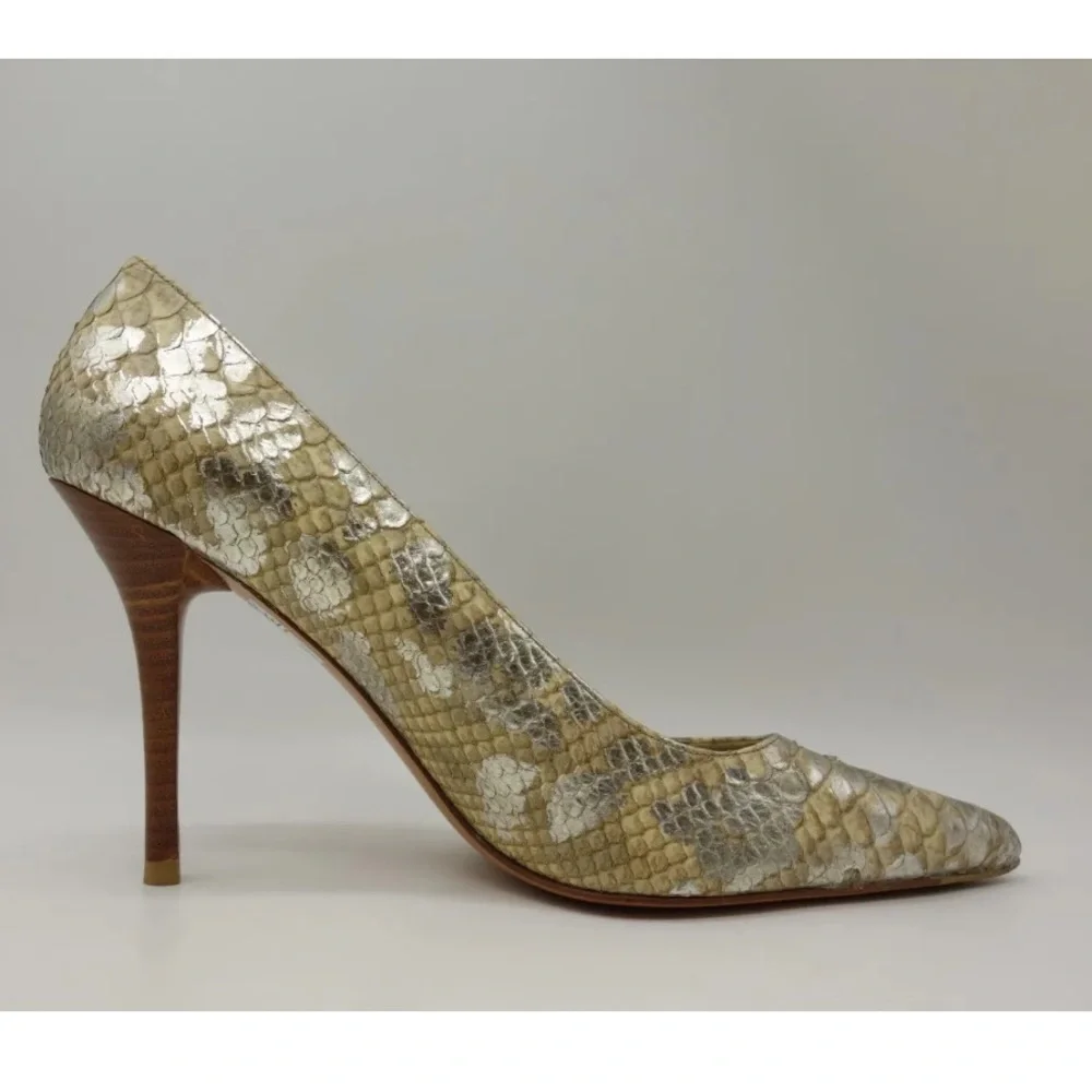 Stuart Weitzman Metallic Gold Snakeskin Heels Pumps stiletto shoes almost new 10